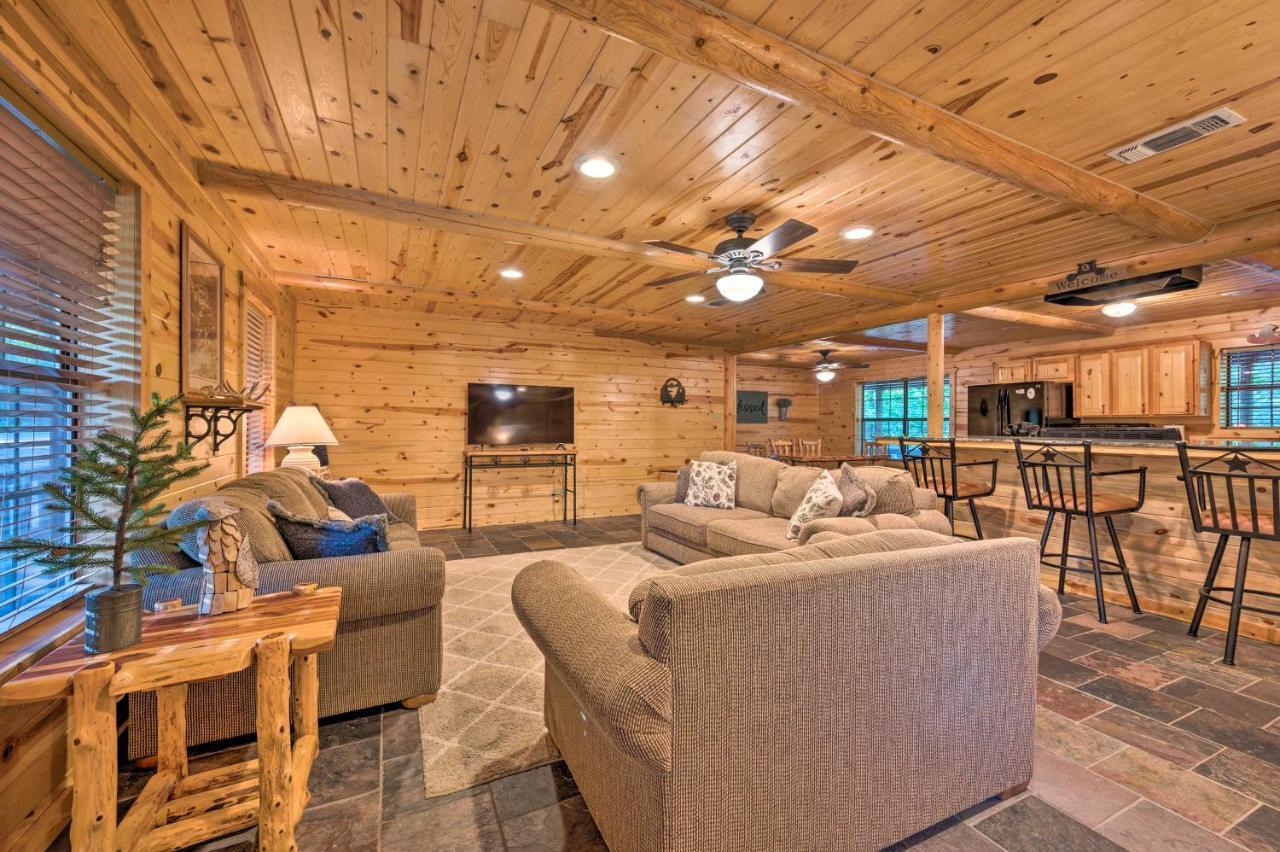 Broken Bow Retreat On 2 Acres With Hot Tub And Deck! Βίλα Εξωτερικό φωτογραφία