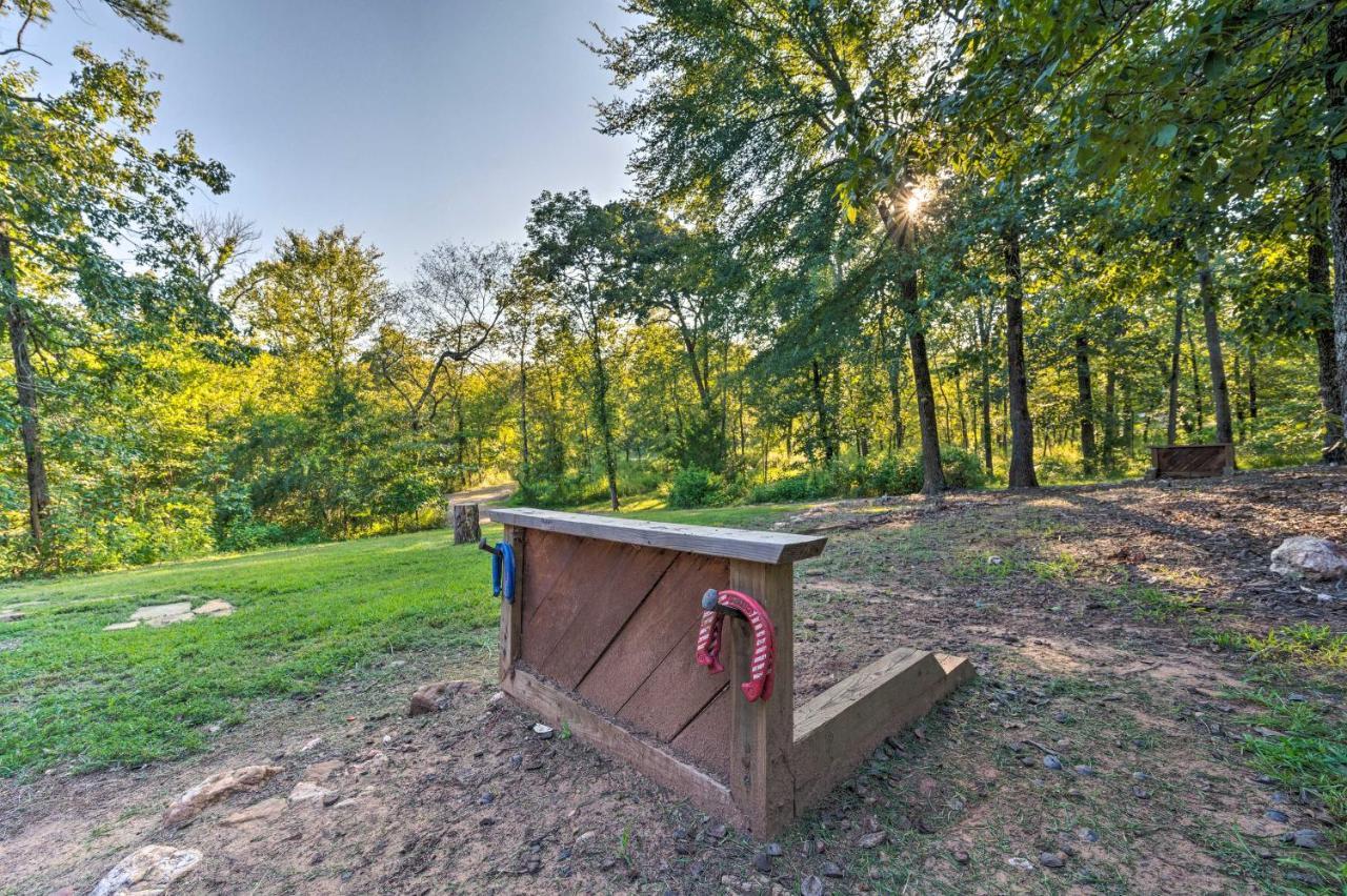 Broken Bow Retreat On 2 Acres With Hot Tub And Deck! Βίλα Εξωτερικό φωτογραφία